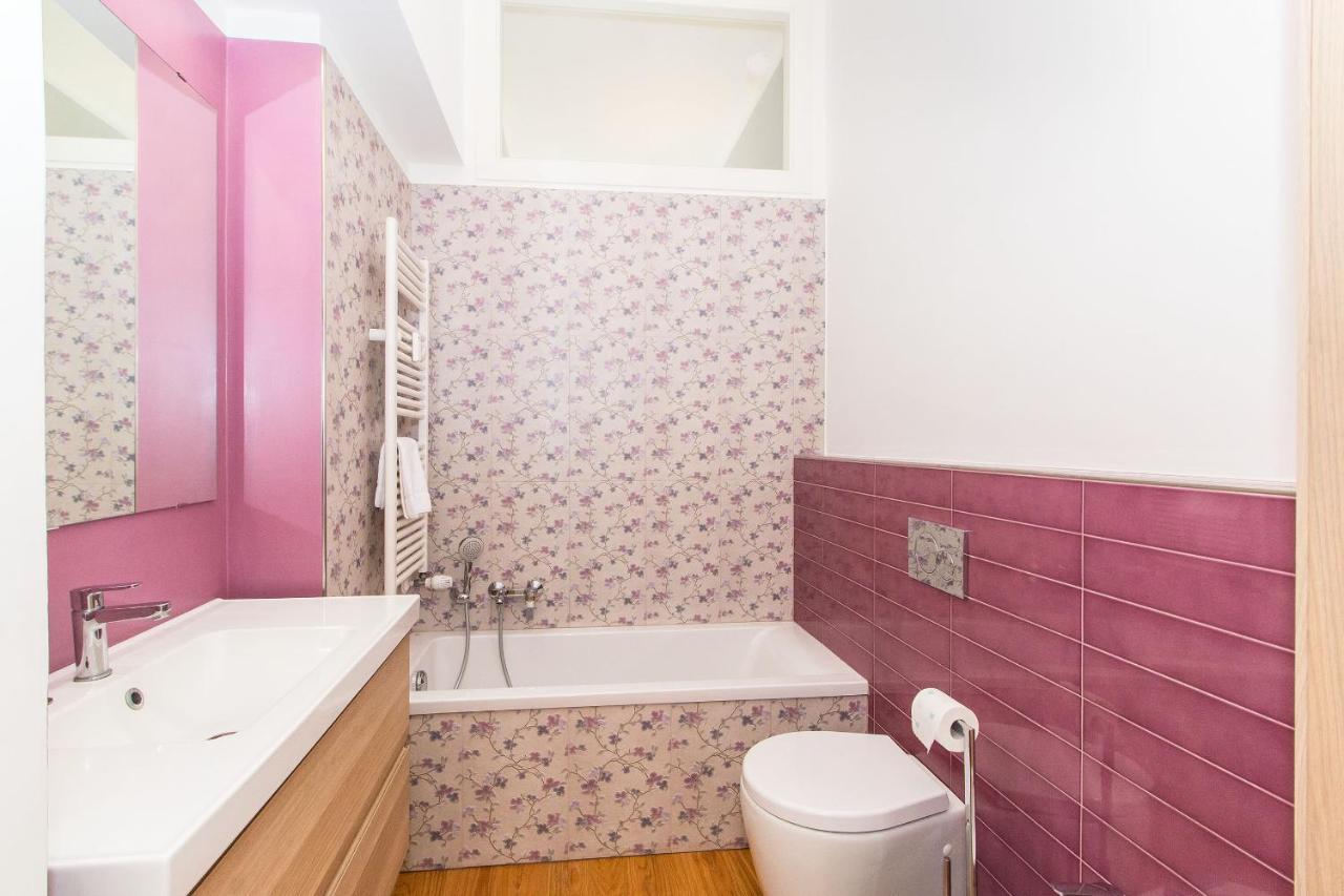 Porta Nuova&Parco del Valentino Roomy Flat Torino Eksteriør billede